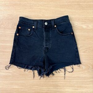 Levi’s Premium Denim Ribcage Black High Rise Cutoff Shorts 24 Cotton